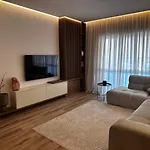 Deivis Apartment